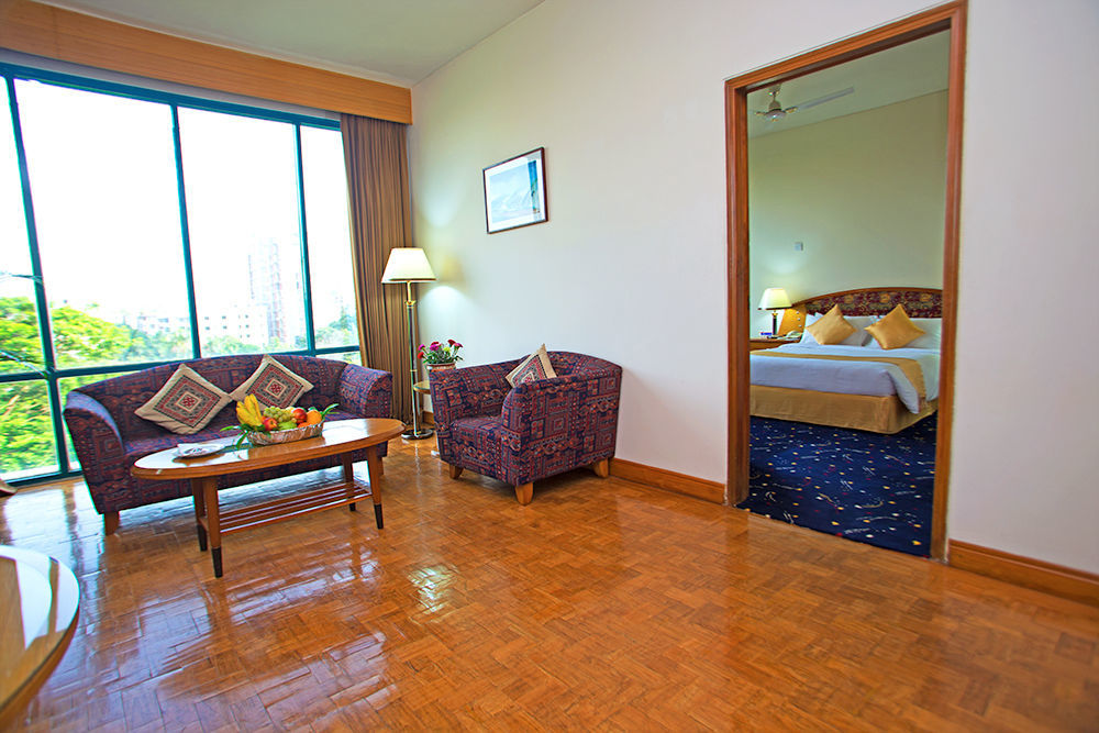 Hotel Lake Castle - Parkview Dhaka Eksteriør bilde