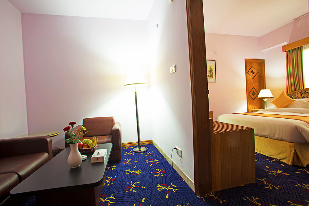 Hotel Lake Castle - Parkview Dhaka Eksteriør bilde